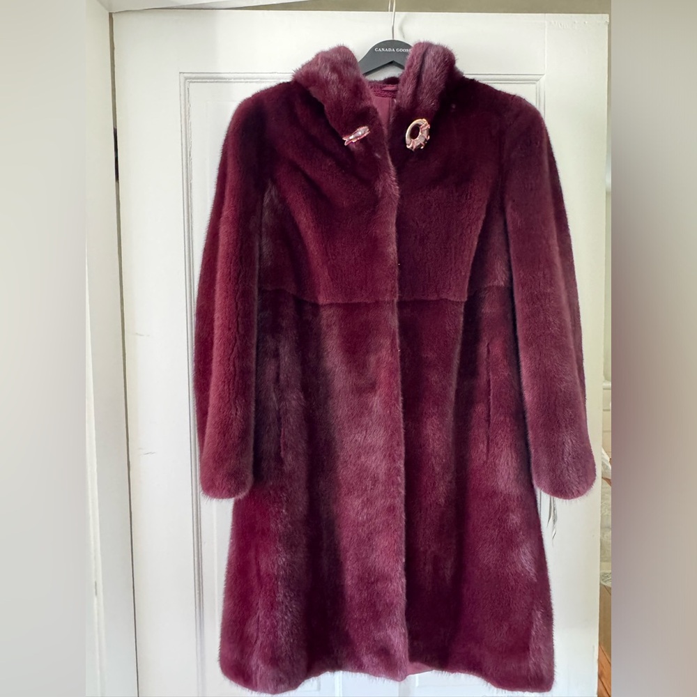 Gorgeous Brand New w/ tags Burgundy Mink Fur coat
